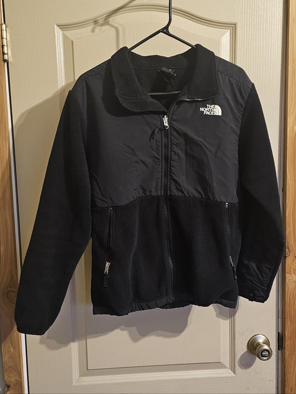 The North Face Fleece Jacket Full Zip Black Girls Size XL 18-20 1 Small Hole